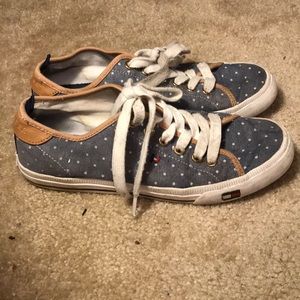 Tommy Hilfiger shoes